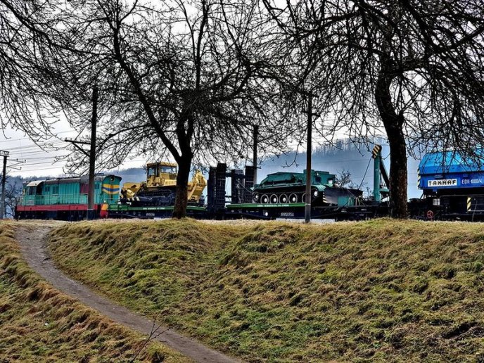 На Закарпатті потяг з’їхав із залізничної колії – 09