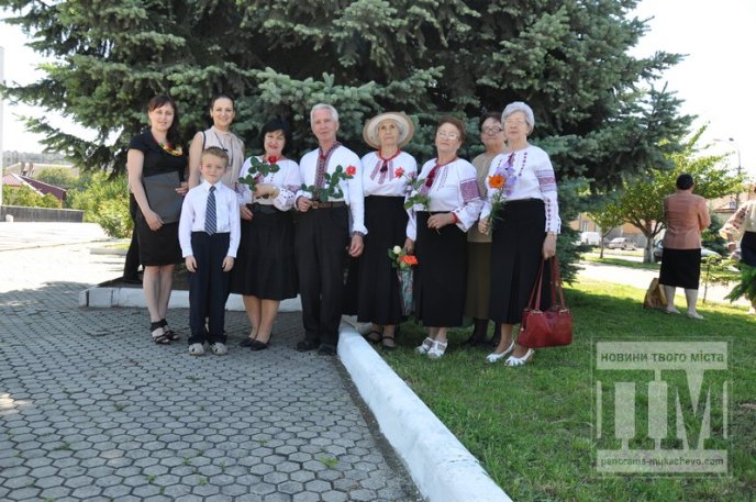 У Мукачеві відбулася панахида, приурочена річниці перепоховання Тараса Шевченка (ФОТО) – 03