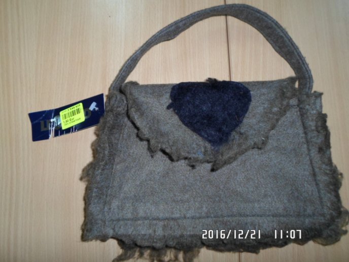 Громадянин Угорщини хотів незаконно ввезти на Закарпаття партію "секонд-хенду" – 11 Громадянин Угорщини хотів незаконно ввезти на Закарпаття партію "секонд-хенду" – 11