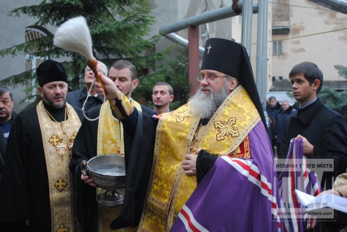 В Мукачівському міськвідділі міліції відкрили каплицю (ФОТО) – 07