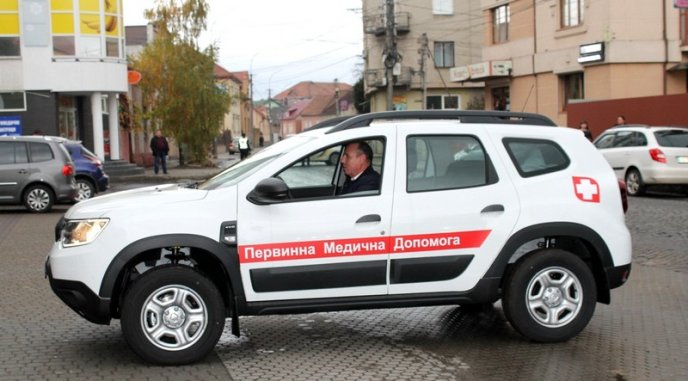 У Мукачево приїхала колона зі спецавтомобілів, яку очолив Ігор Бондаренко – 01