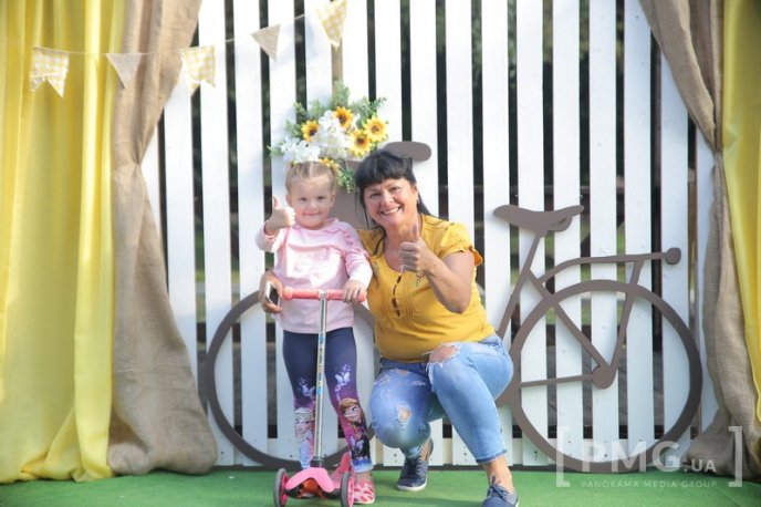 Миттєвості велозаїзду у Мукачеві: фоторепортаж із "Літньої зустрічі цімборів" – 07