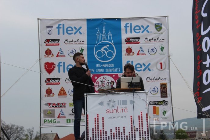 У Мукачеві відбулась дитяча велогонка "Mukachevo Sakura Race" – 02