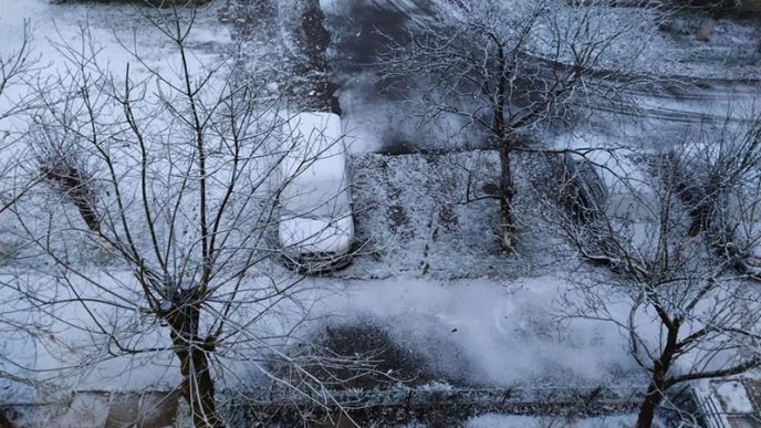 У закарпатському селі вранці випав сніг – 02