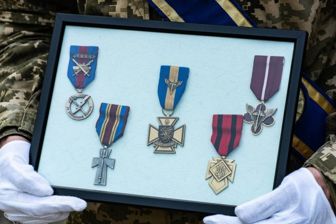 Поховали молодого військового, який загинув на фронті – 05 Поховали молодого військового, який загинув на фронті – 05