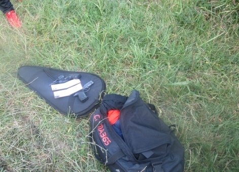 У Мукачеві поліцейські затримали озброєних молодиків з Вінниці – 02