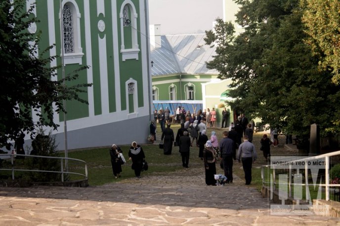 У Мукачівському Свято-Миколаївському жіночому монастирі святкують Успіння Пресвятої Богородиці (ФОТОРЕПОРТАЖ) – 14