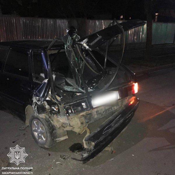 У Мукачеві сталась аварія. Водій з місця ДТП втік – 03