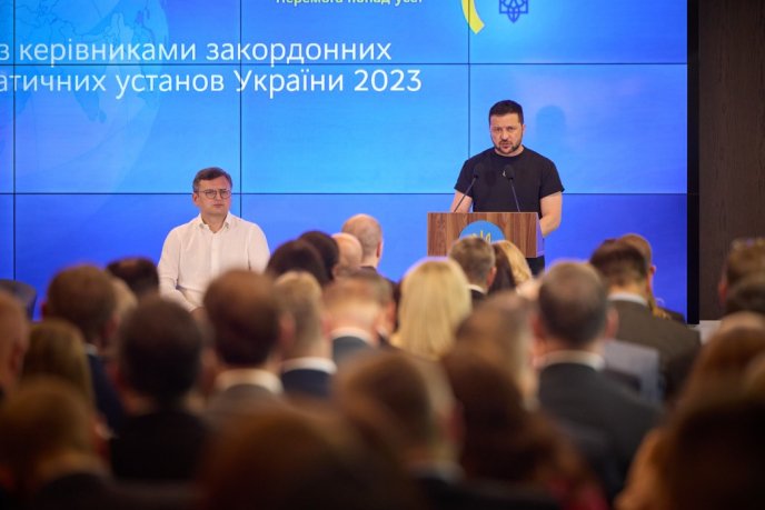 Володимир Зеленський відвідав Закарпаття – 03