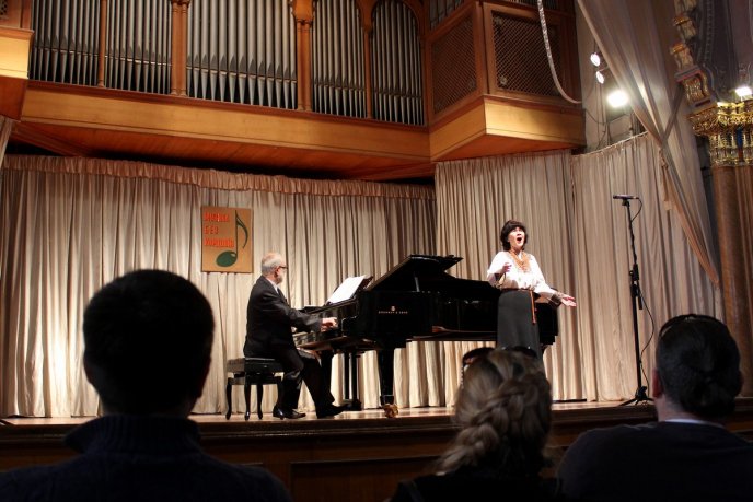 В Ужгородській філармонії відкрився фестиваль "Музика без кордонів" – 06
