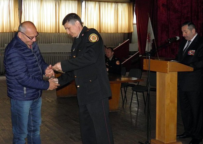 Закарпатські рятувальники вшанували пам’ять загиблих ліквідаторів-чорнобильців – 09 Закарпатські рятувальники вшанували пам’ять загиблих ліквідаторів-чорнобильців – 09