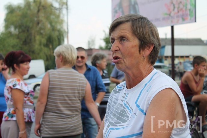 Мешканці Ракошина не збираються відкривати трасу міжнародного сполучення "Київ-Чоп" – 16