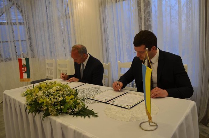 Українське Мукачево та угорський Добош стали містами-побратимами – 02