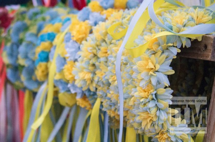 На ярмарку до Дня святого Мартина мукачівці куштують справжні ласощі (ФОТОРЕПОРТАЖ) – 17