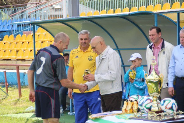 У Мукачеві провели футбольний турнір серед ветеранів пам’яті Олега Іщенка (ФОТО) – 10
