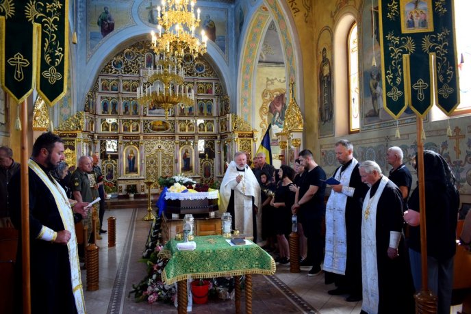 Поховали військового, життя якого обірвалось минулого тижня – 01