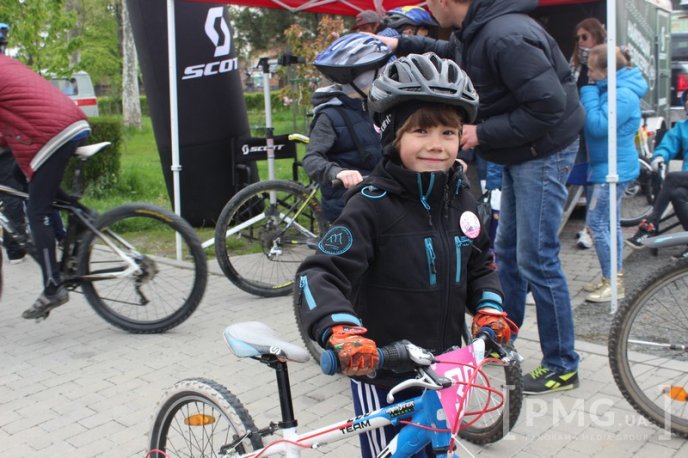 У Мукачеві відбулась дитяча велогонка "Mukachevo Sakura Race" – 08