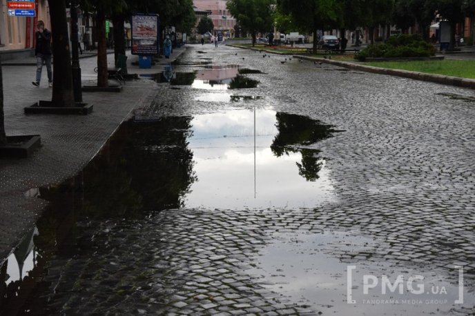 Страшенна злива у Мукачеві: до чого вона призвела – 07