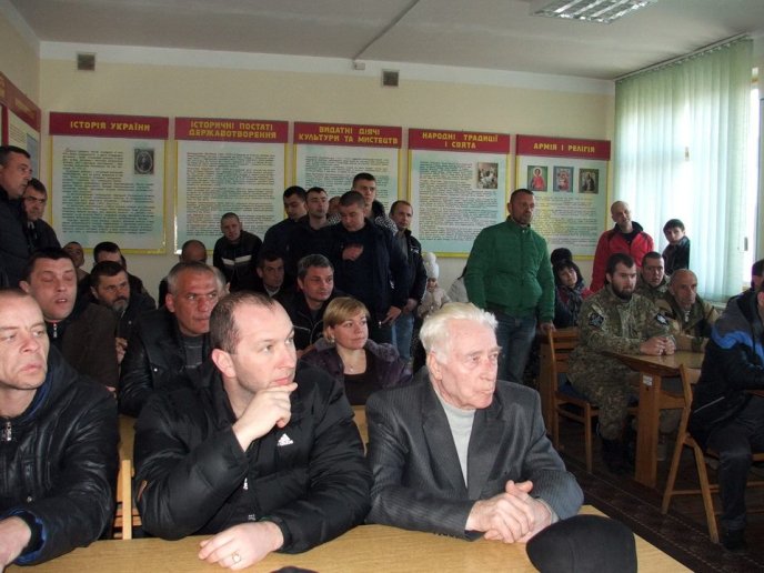 У Мукачеві урочисто нагородили бійців АТО державними нагородами – 11