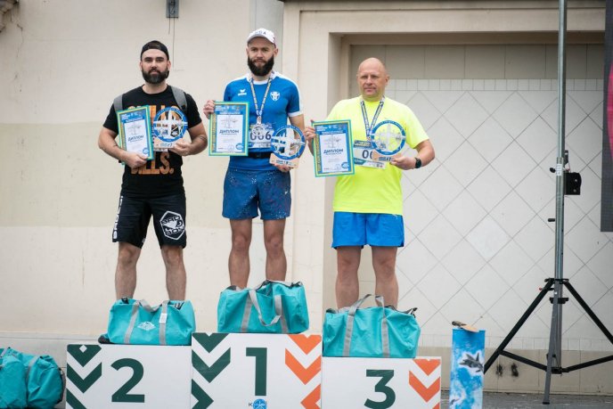 В Ужгороді відбувся благодійний забіг на підтримку ЗСУ – 06