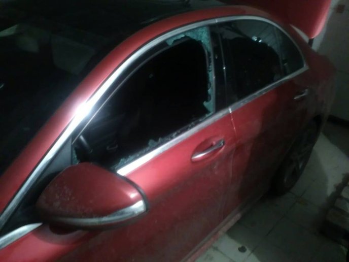 У перші години Нового Року поліцейські затримали юнаків, які мали намір «обчистити» будинок – 05