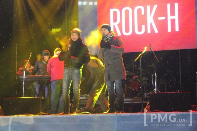 У Мукачеві офіційно відкрили фестиваль "Червене вино-2017" – 06