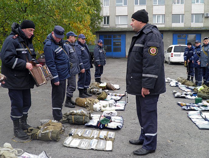 Рятувальників обласного центру перевірили на готовність до надзвичайних ситуацій – 06