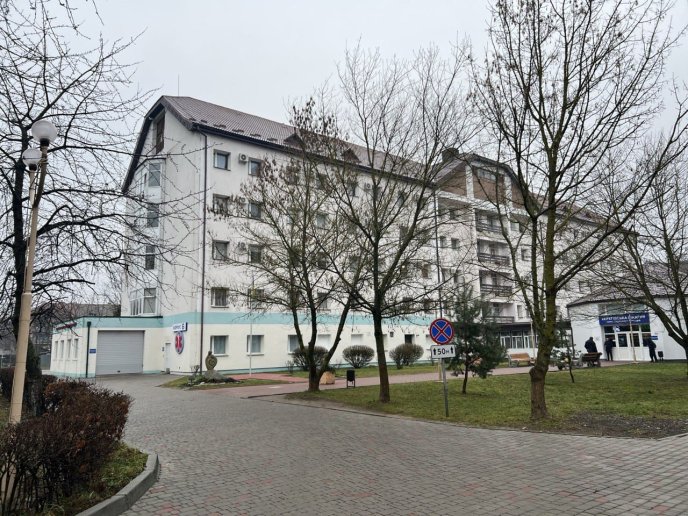 З минулого в майбутнє: як на Закарпатті зі старої споруди зробили сучасний медзаклад – 25