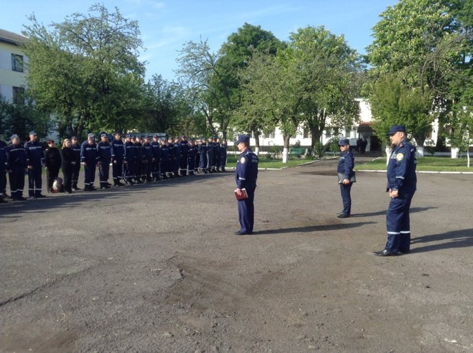 Закарпатські рятувальники проходять державну атестацію – 04