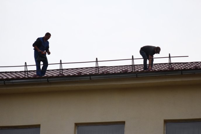 У Мукачівській ЗОШ №2 оновили дах – 04