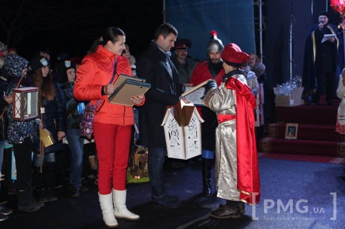 Яскраве святкування Дня святого Мартина у Мукачеві: парад ліхтариків, лицарські бої та вогняне шоу – 86 Яскраве святкування Дня святого Мартина у Мукачеві: парад ліхтариків, лицарські бої та вогняне шоу – 86