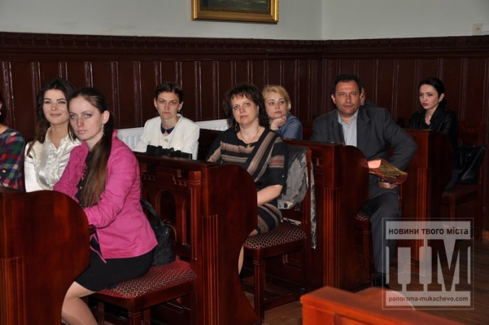 У Мукачеві нагородили лауреатів конкурсу "Шукаємо молоді педагогічні таланти" (ФОТО) – 09
