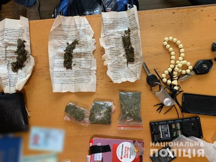 В одному з сіл затримали 28-річного наркоторговця – 02