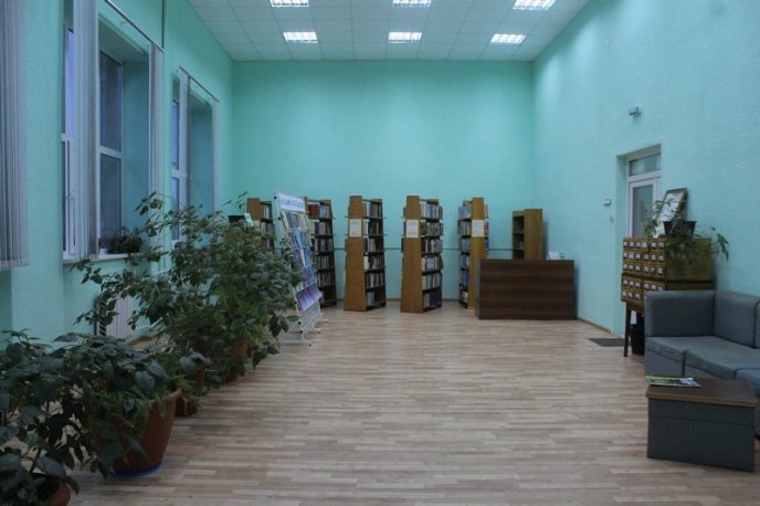 У Мукачеві оновили міську бібліотеку – 07