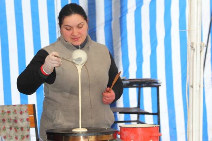 У Мукачеві розпочався фестиваль млинців – 12