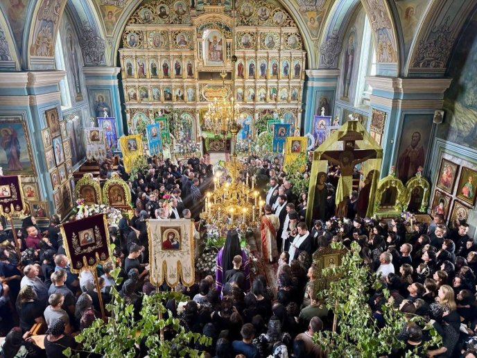 На Мукачівщині провели в останню путь полеглого Героя – 07