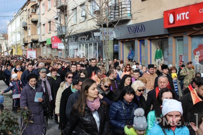 Вулицями Мукачева пройшла Хресна Хода – 22