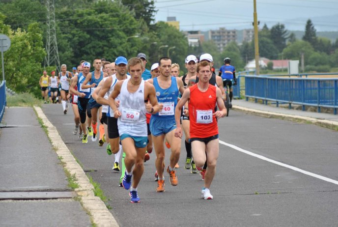 Мукачівець Сергій Расчупкін здобув призове місце на легкоатлетичних змаганнях у Словаччині – 05
