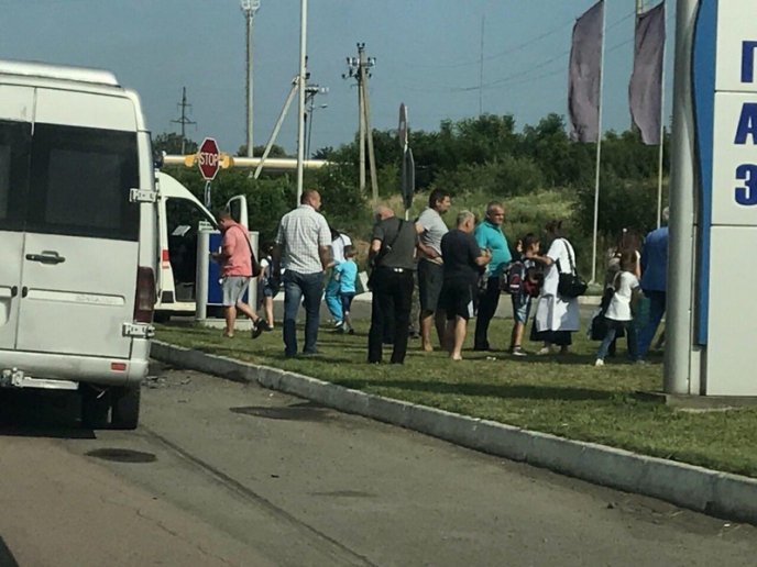 Мікроавтобус із дітьми потрапив у ДТП на в’їзді у Мукачево – 04