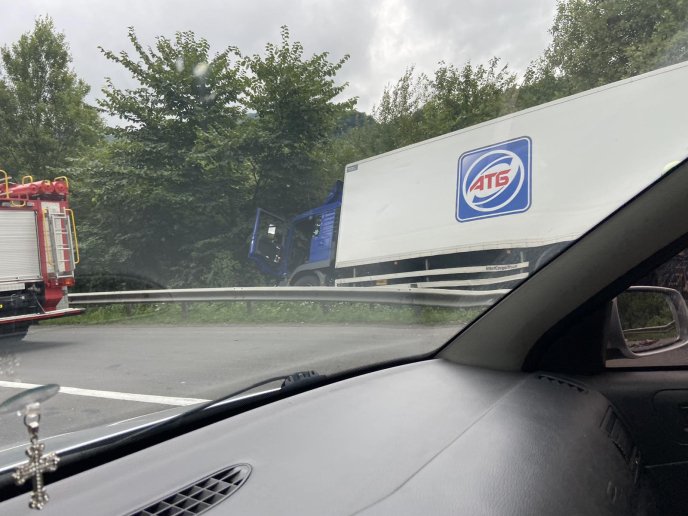 На Закарпатті трапилась страхітлива аварія: шокуючі фото з місця події – 06