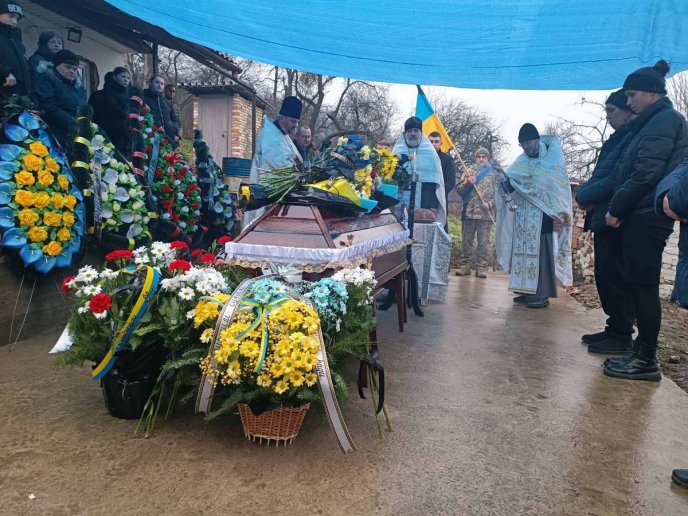 Перечинська громада попрощалась із Героєм – 02 Похорон Олександра Компанійця