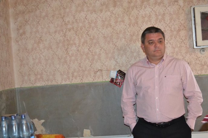 У селі Шом Берегівського району поштове відділення зв’язку перебуває у занедбаному стані – 05 У селі Шом Берегівського району поштове відділення зв’язку перебуває у занедбаному стані – 05