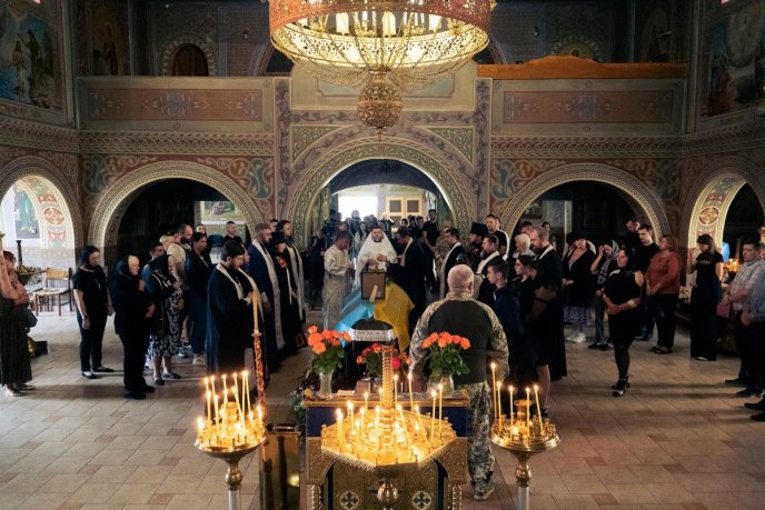 У Мукачеві поховали воїна, який загинув, захищаючи Україну – 03