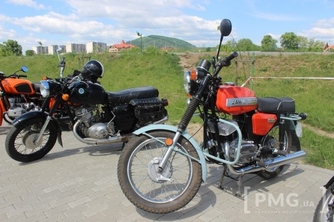 Фестиваль "Огинь і м’ясо" у Мукачеві стартував злетом байкерів – 10