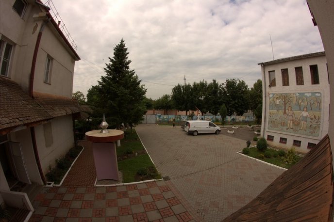 До Мукачівського дитбудинку-інтернату завітали журналісти з подарунками (ФОТОРЕПОРТАЖ)  – 12