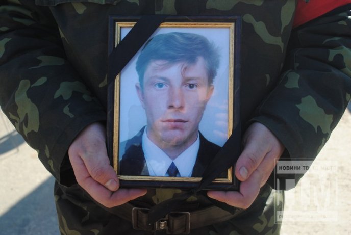 У Лавках попрощались із загиблим бійцем 128-ої бригади Ярославом Костем (ФОТОРЕПОРТАЖ) – 27