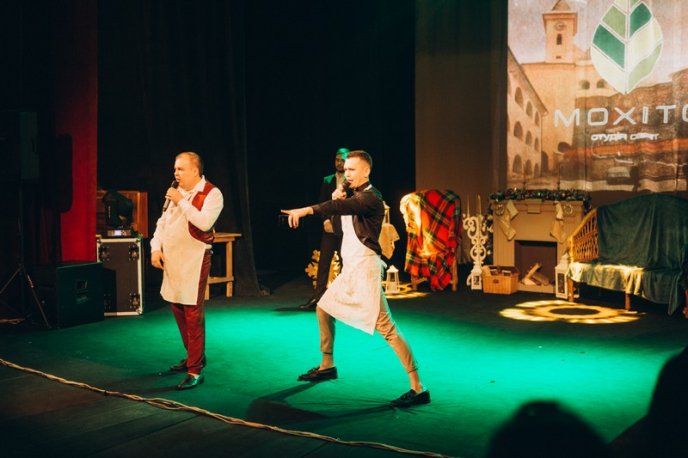 "Мукачево майліпшоє": як гумористи містян веселили – 22