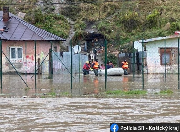 Негода наробила лиха у сусідній Словаччині. Опубліковано фото – 02