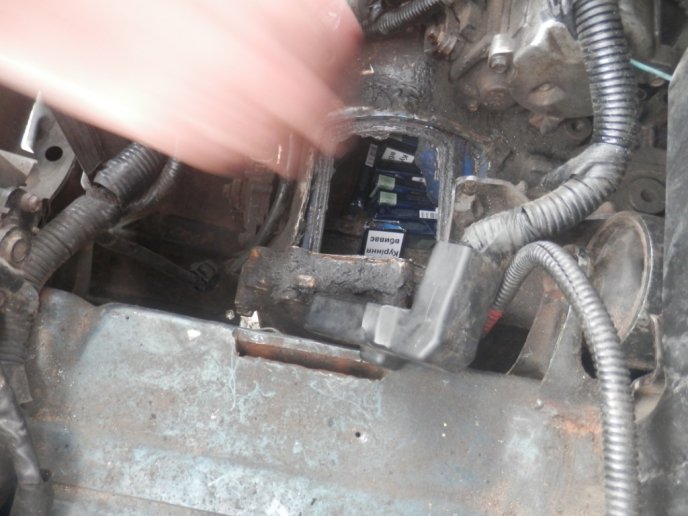 На Закарпатті у контрабандистів вилучили три іномарки – 08