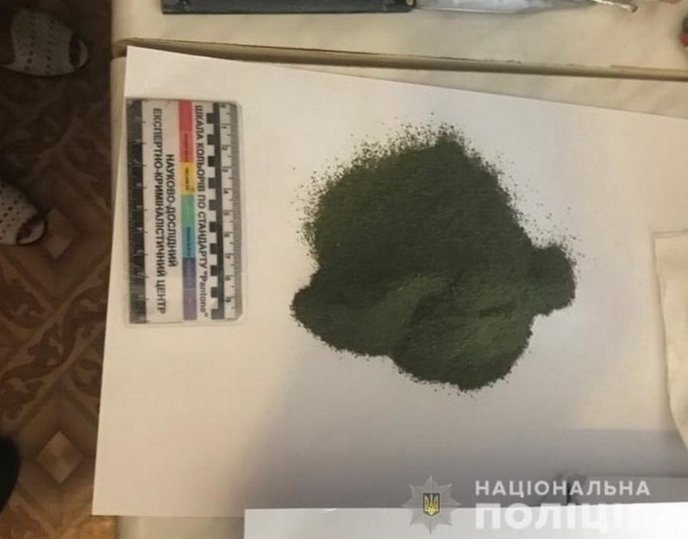 У будинку молодого закарпатця провели обшук – 01